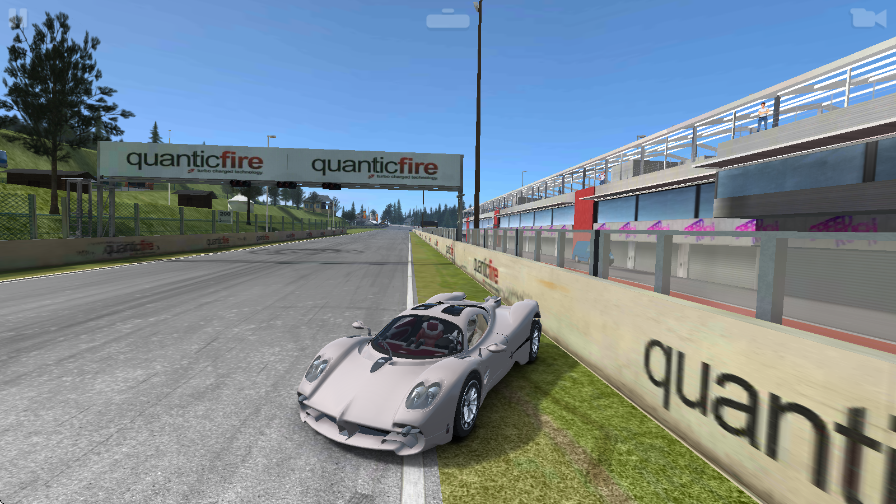 真实赛车3国际服截图2